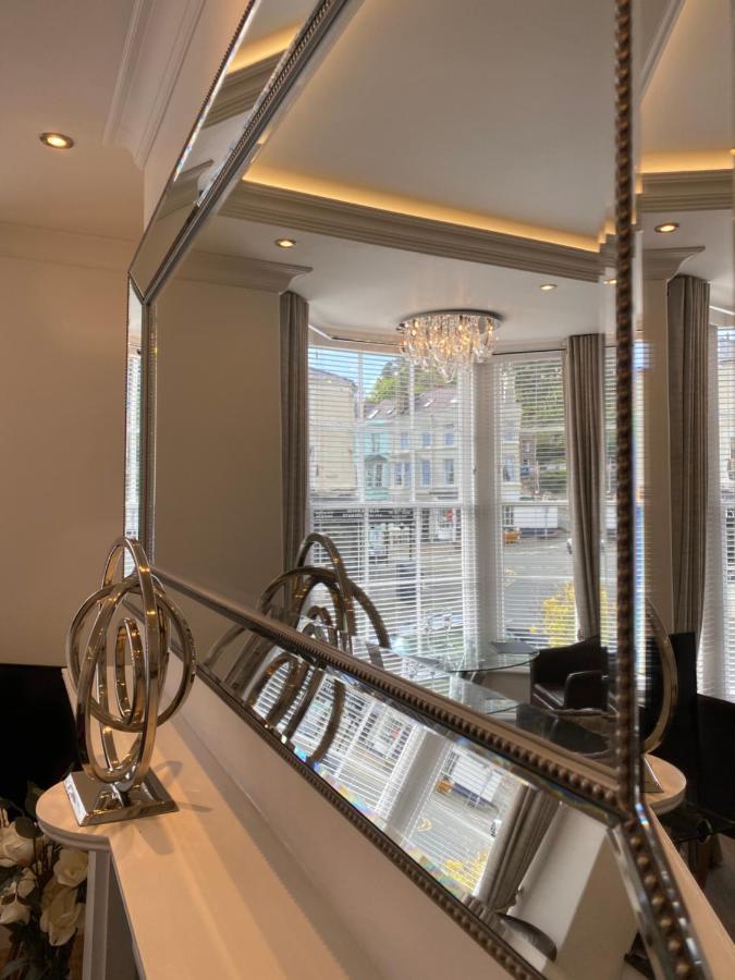 The Maureen Suite Llandudno Buitenkant foto